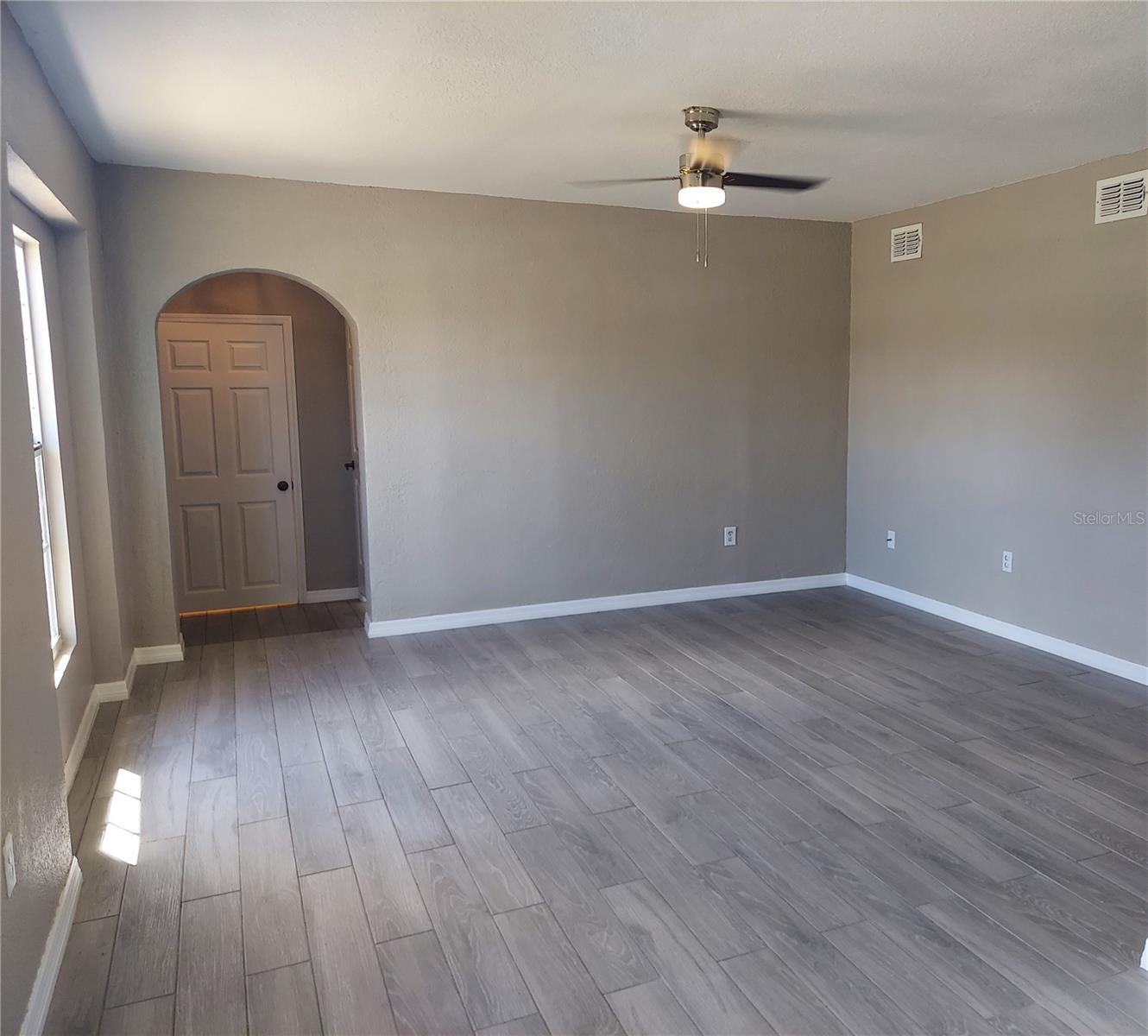 3165 CRESTWOOD DR, PORT CHARLOTTE, FL, 33952