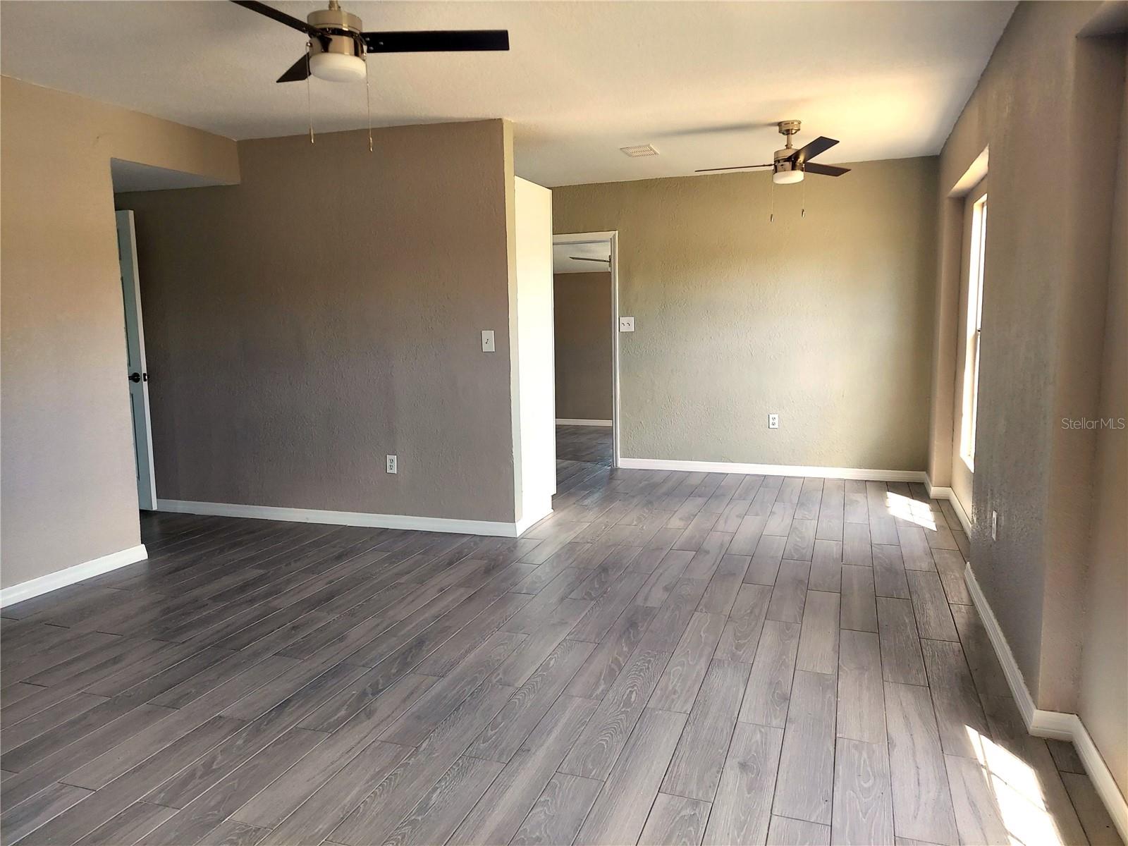 3165 CRESTWOOD DR, PORT CHARLOTTE, FL, 33952