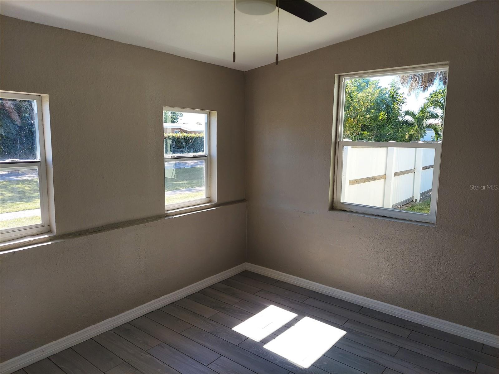 3165 CRESTWOOD DR, PORT CHARLOTTE, FL, 33952