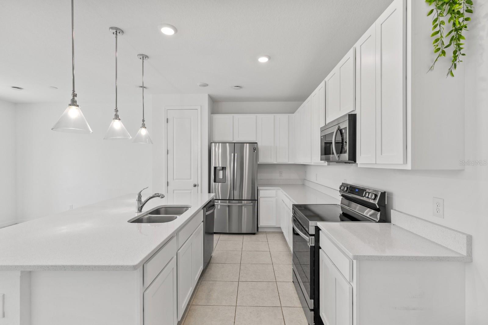 1025 PLANTATION LN, DAVENPORT, FL, 33896