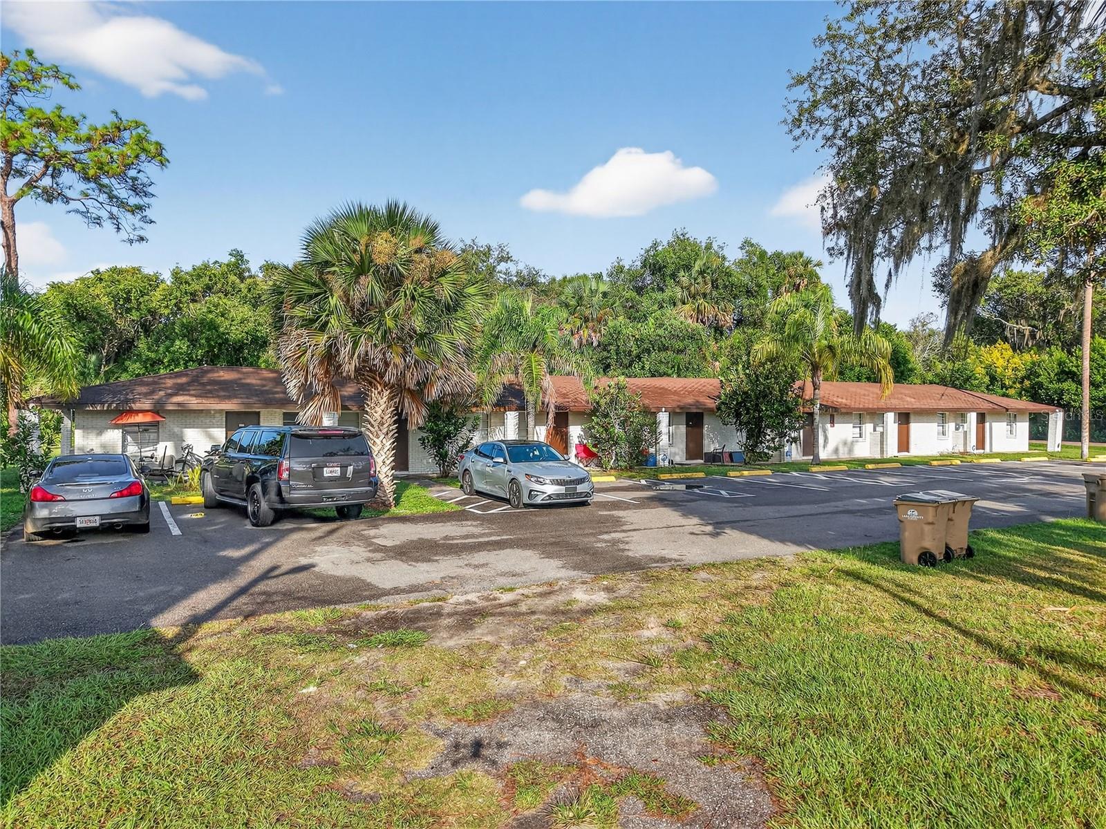 37415 STATE ROAD 19, UMATILLA, FL, 32784