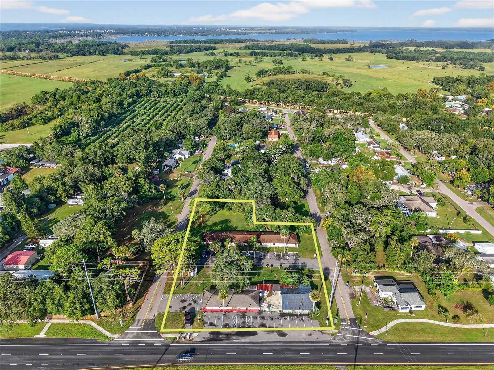 37415 STATE ROAD 19, UMATILLA, FL, 32784