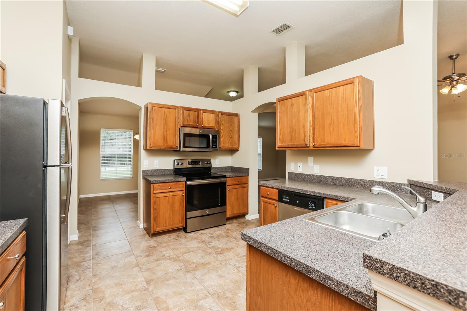 3131 BRANCHVILLE DR, DELTONA, FL, 32738