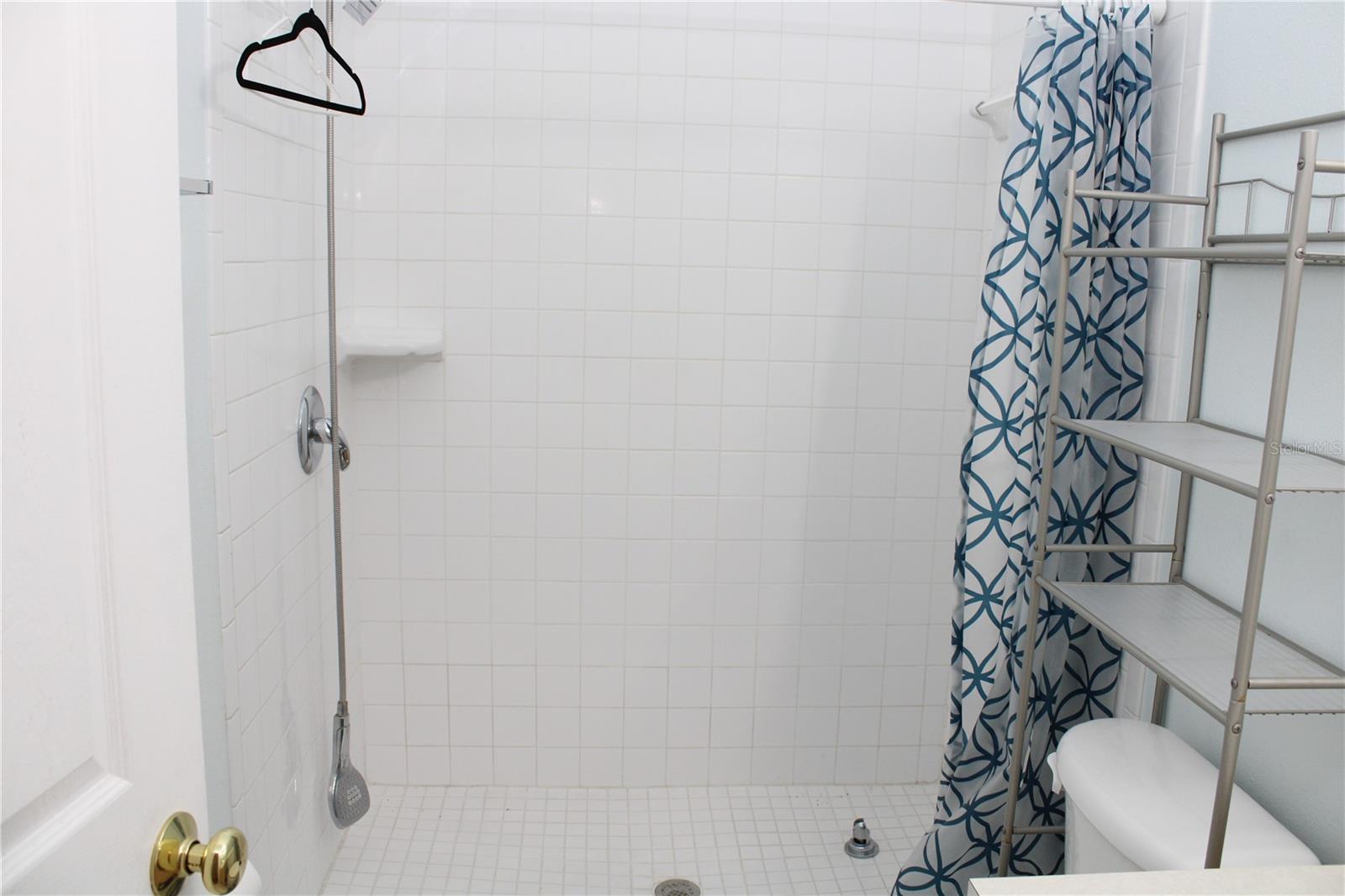 6190 107TH AVE N, PINELLAS PARK, FL, 33782