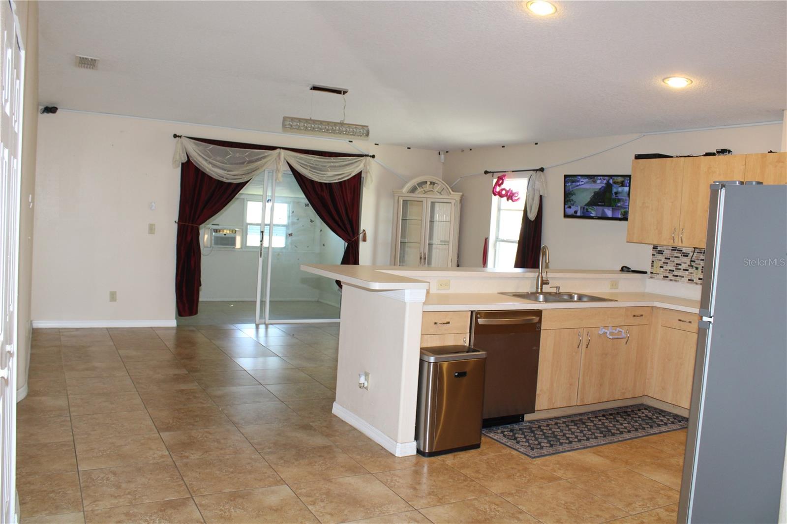 6190 107TH AVE N, PINELLAS PARK, FL, 33782