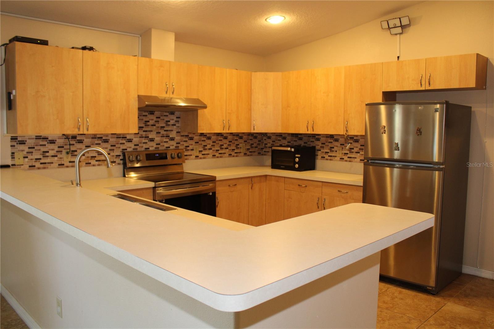 6190 107TH AVE N, PINELLAS PARK, FL, 33782