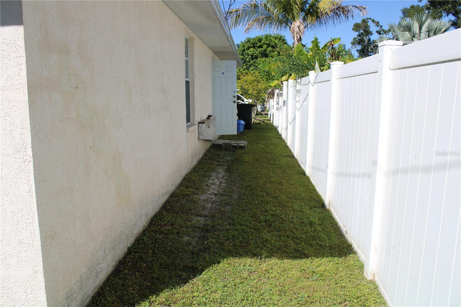 6190 107TH AVE N, PINELLAS PARK, FL, 33782