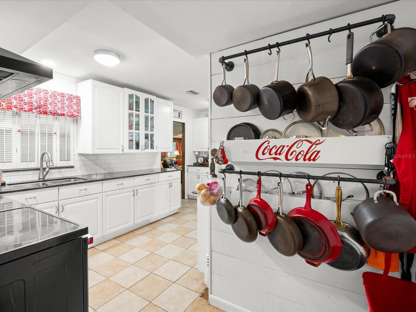 Kitchen, modern storage