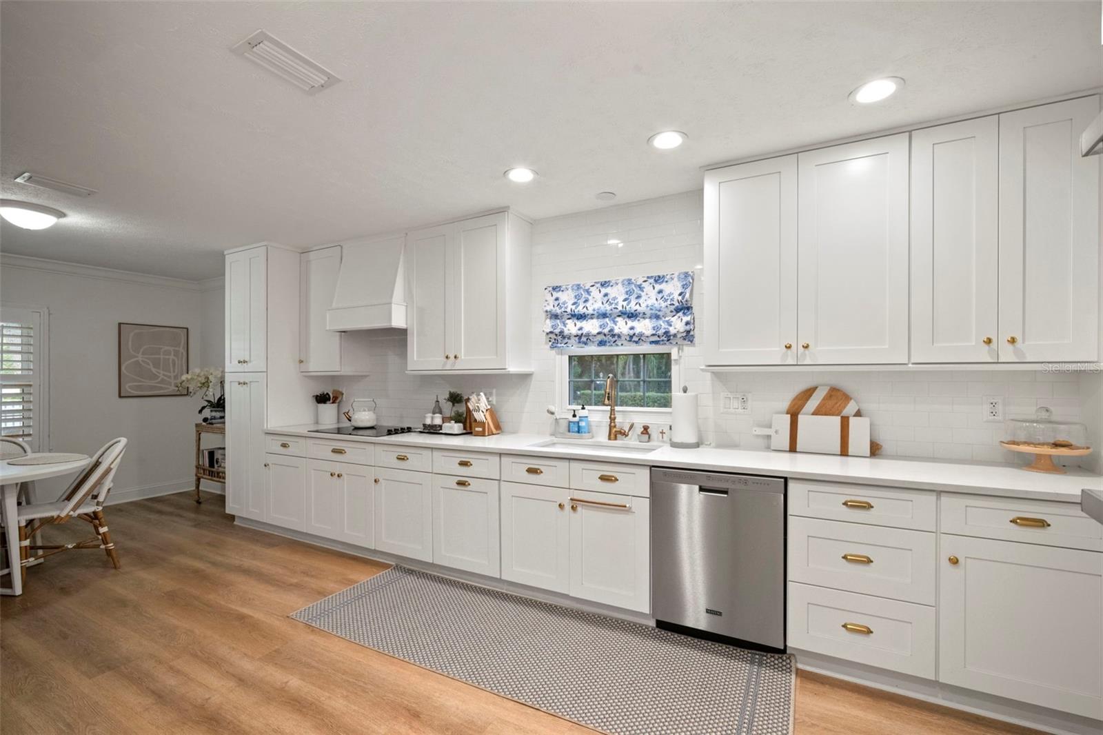 2802 LINTHICUM PL, TAMPA, FL, 33618