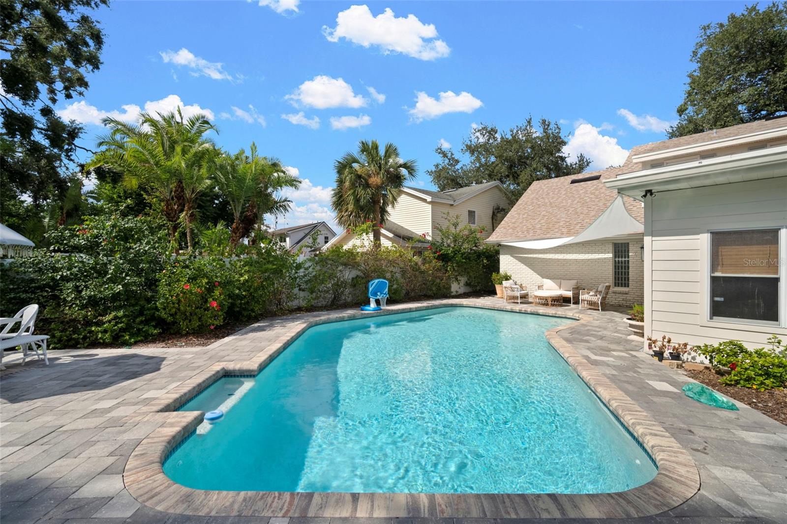 2802 LINTHICUM PL, TAMPA, FL, 33618