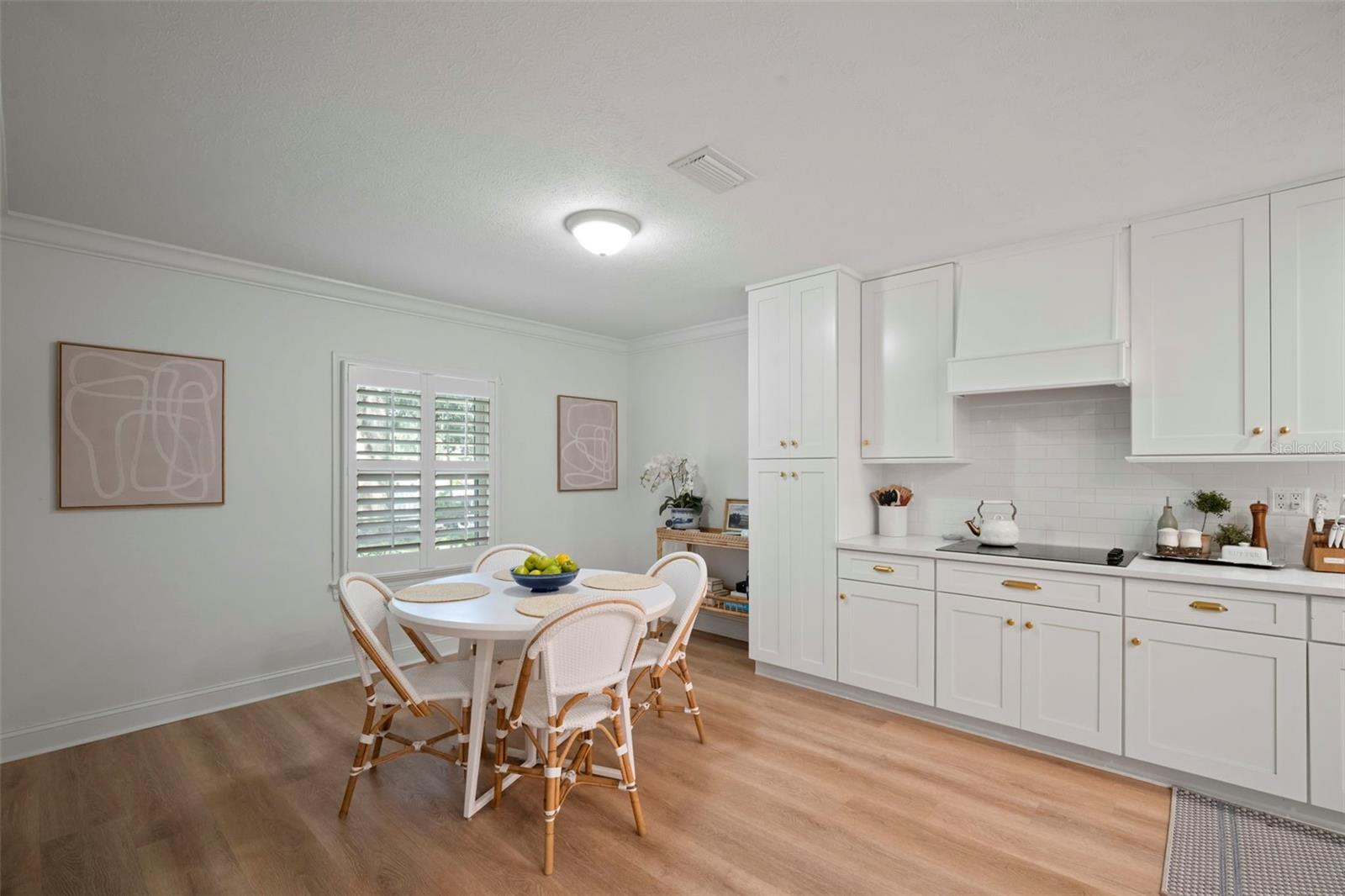 2802 LINTHICUM PL, TAMPA, FL, 33618