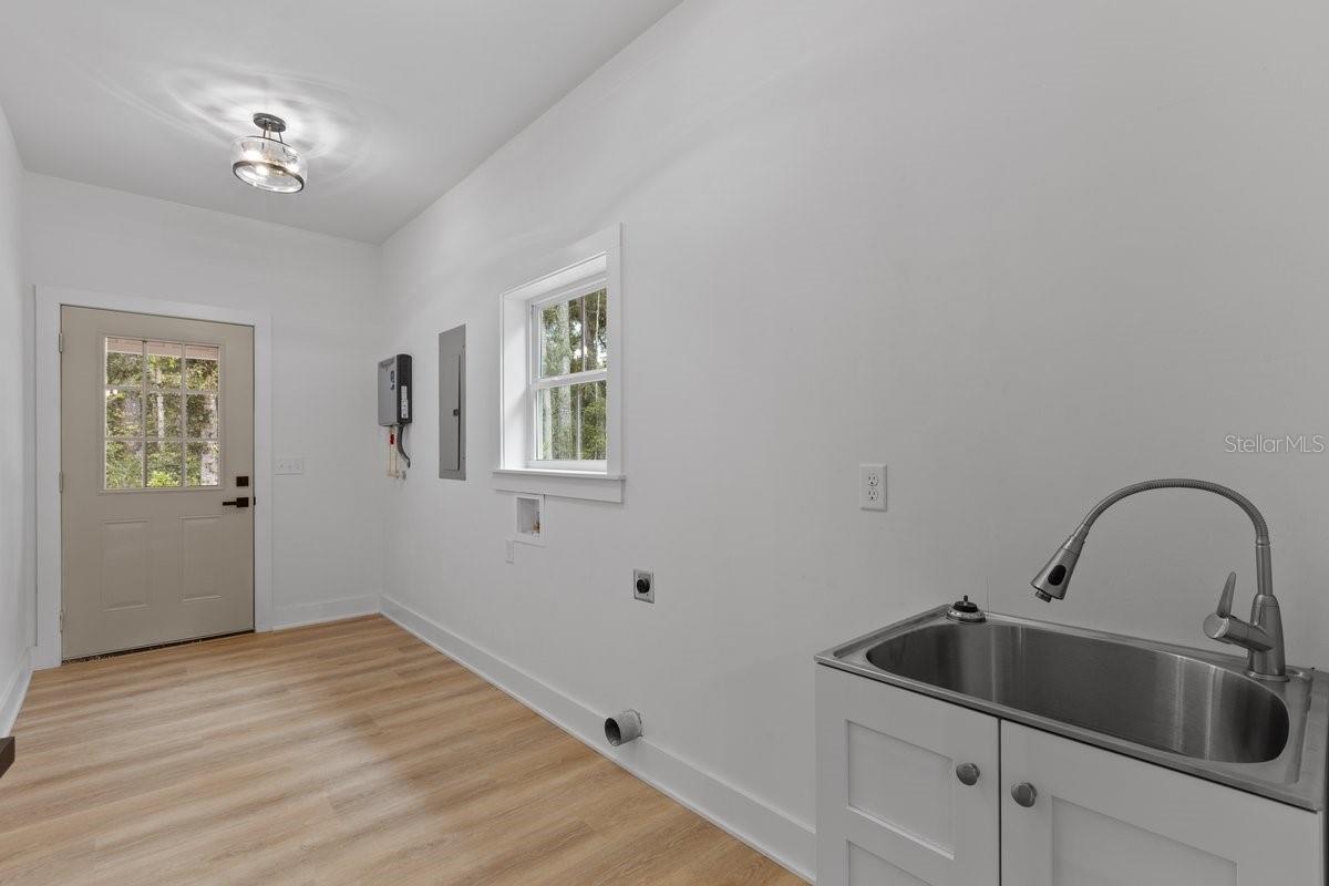 17391 NW 81 TER, FANNING SPRINGS, FL, 32693