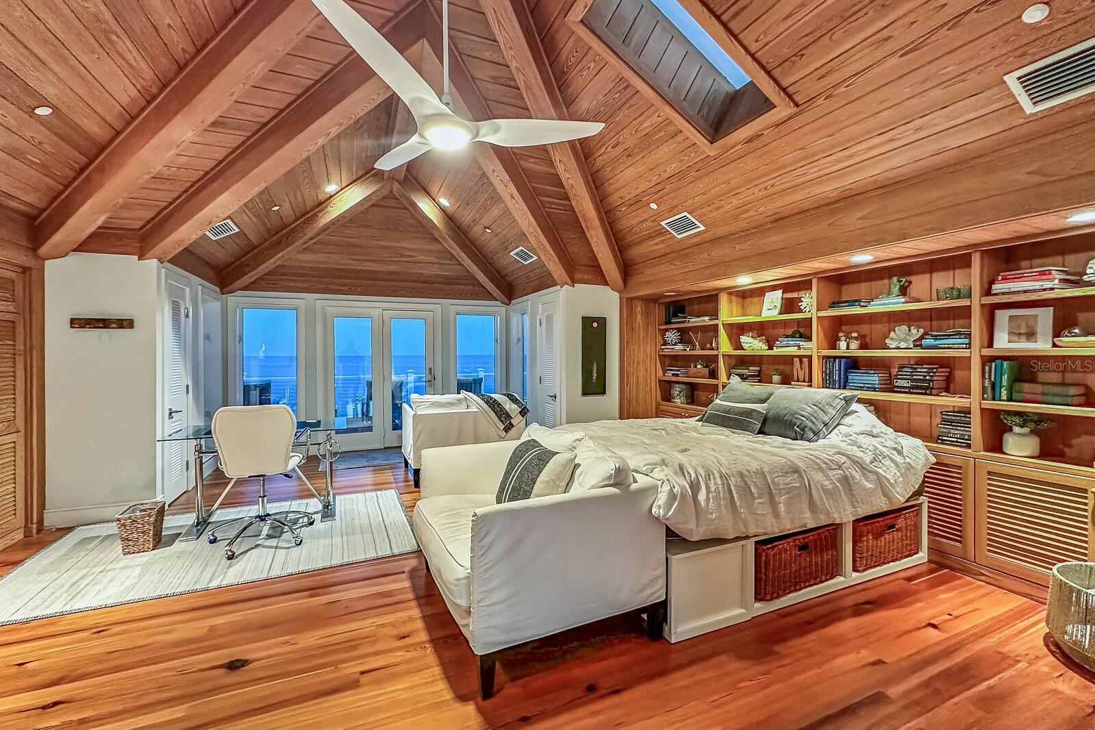 D6144295 Property Photo