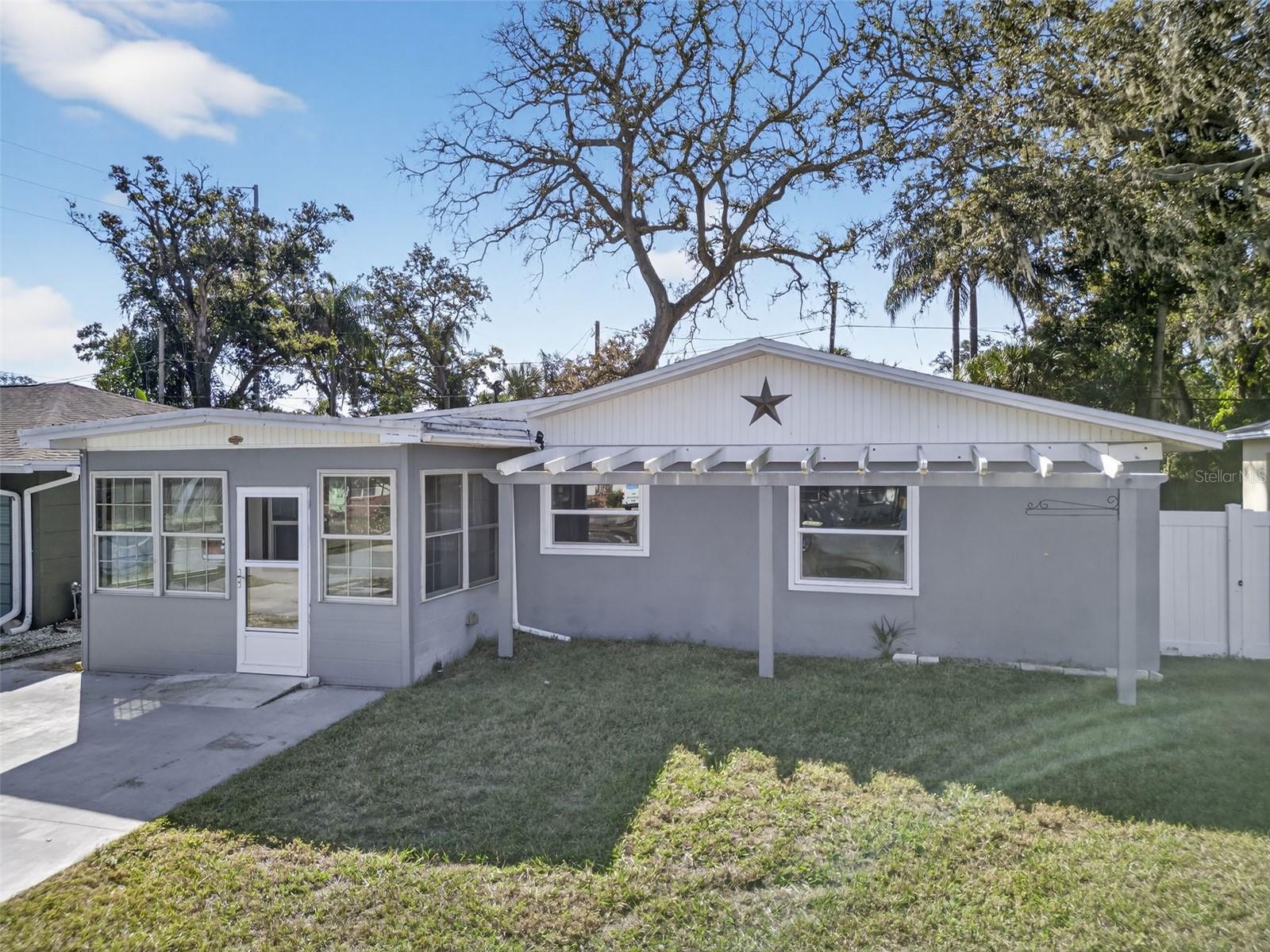 1271 BERMUDA ST, CLEARWATER, FL, 33755