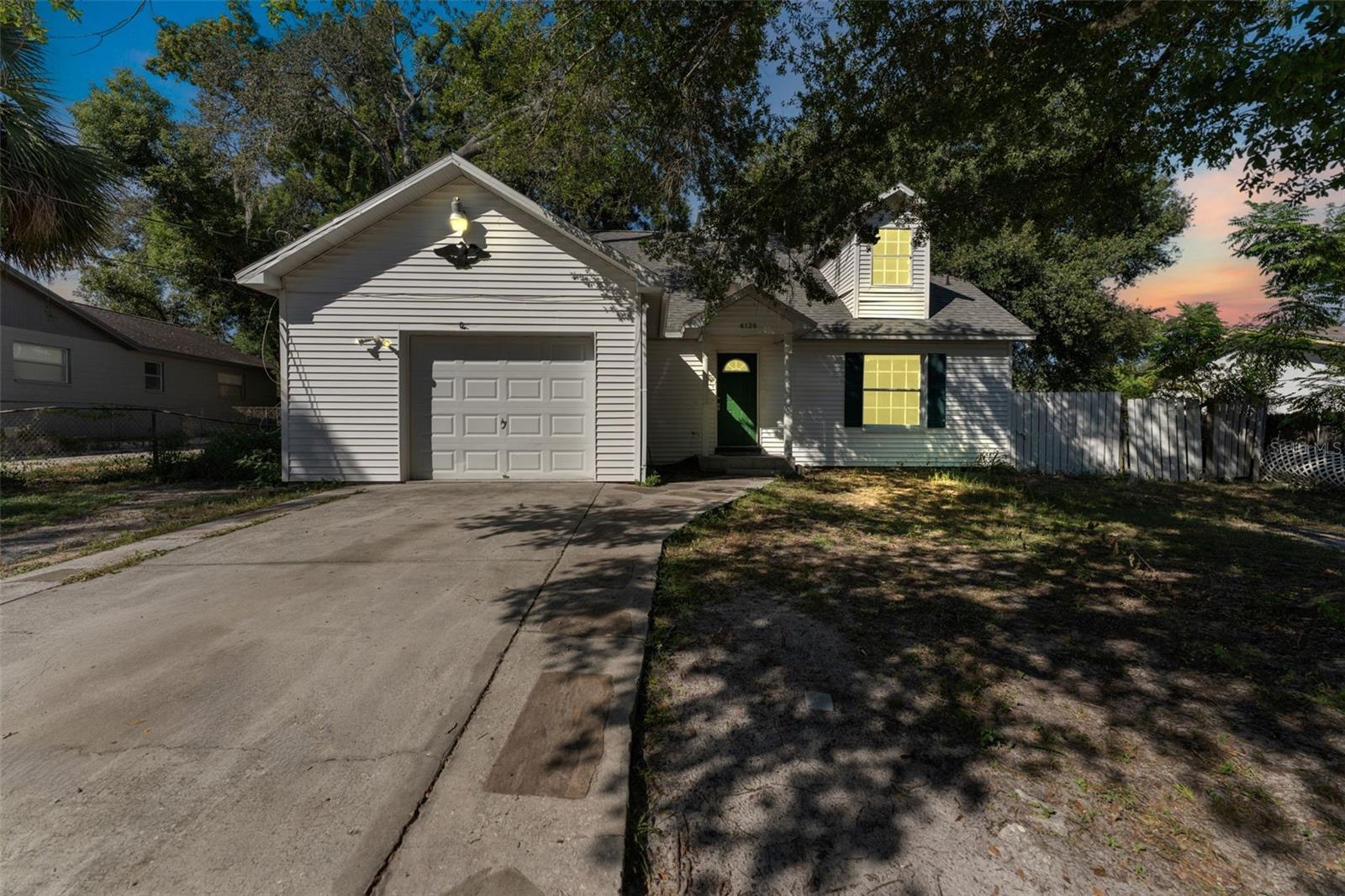 4126 TEMPLE HEIGHTS RD, TAMPA, FL, 33617