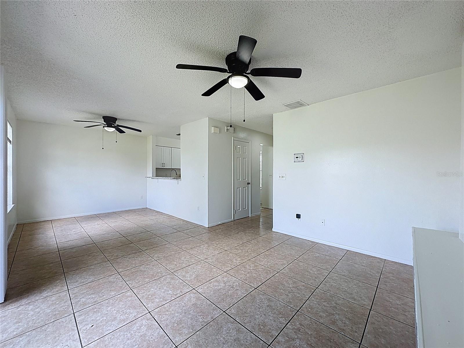 3135 HEMPSTEAD AVE, KISSIMMEE, FL, 34741