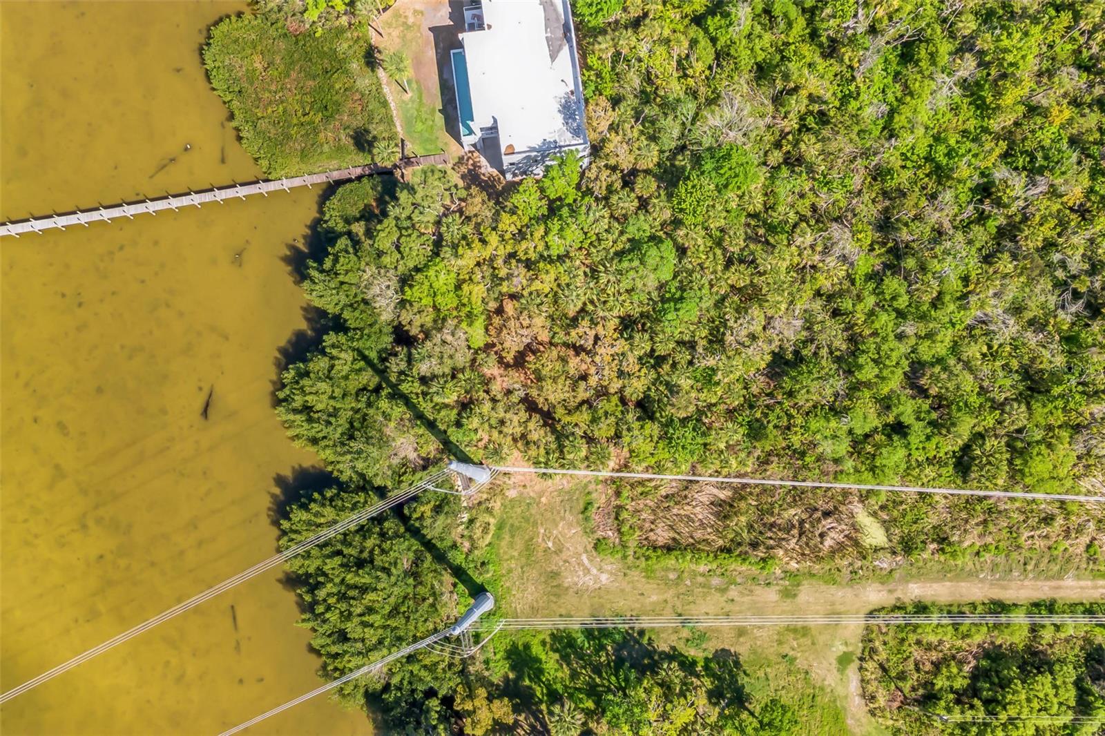 3305 SPARTINA AVE, MERRITT ISLAND, FL, 32953