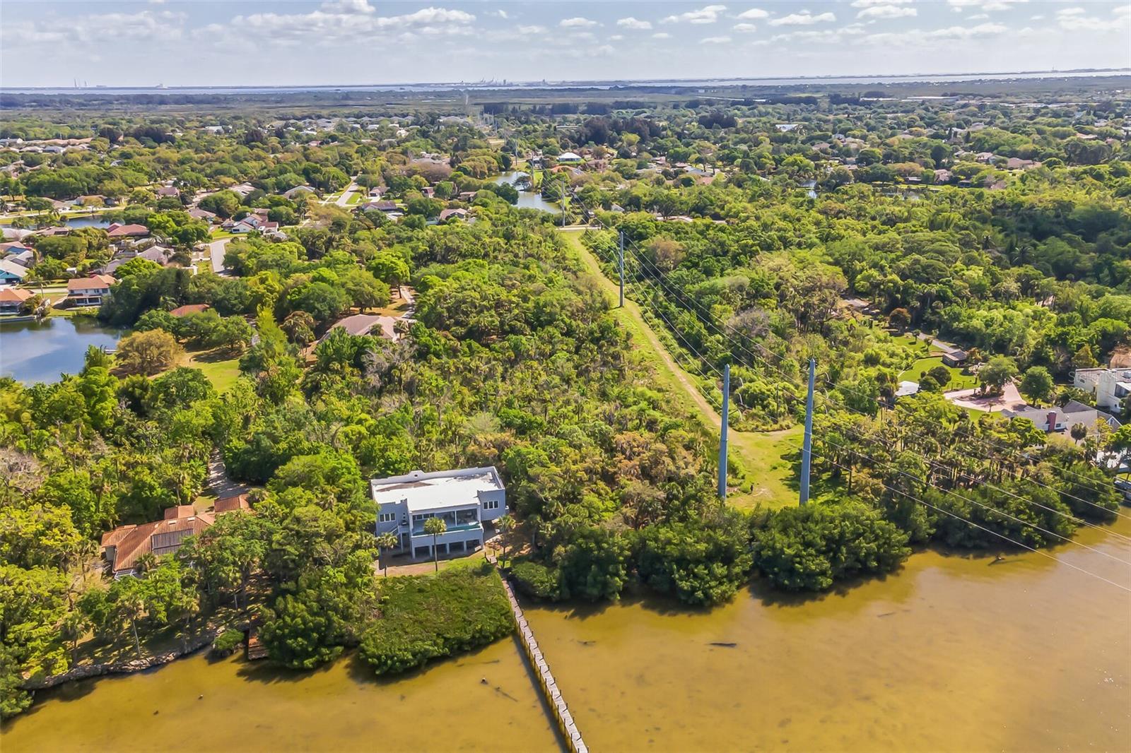 3305 SPARTINA AVE, MERRITT ISLAND, FL, 32953