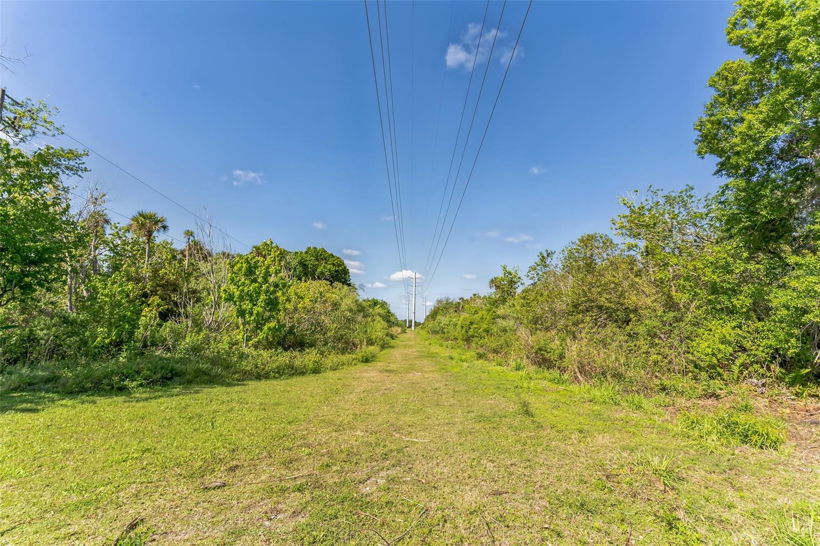 3305 SPARTINA AVE, MERRITT ISLAND, FL, 32953