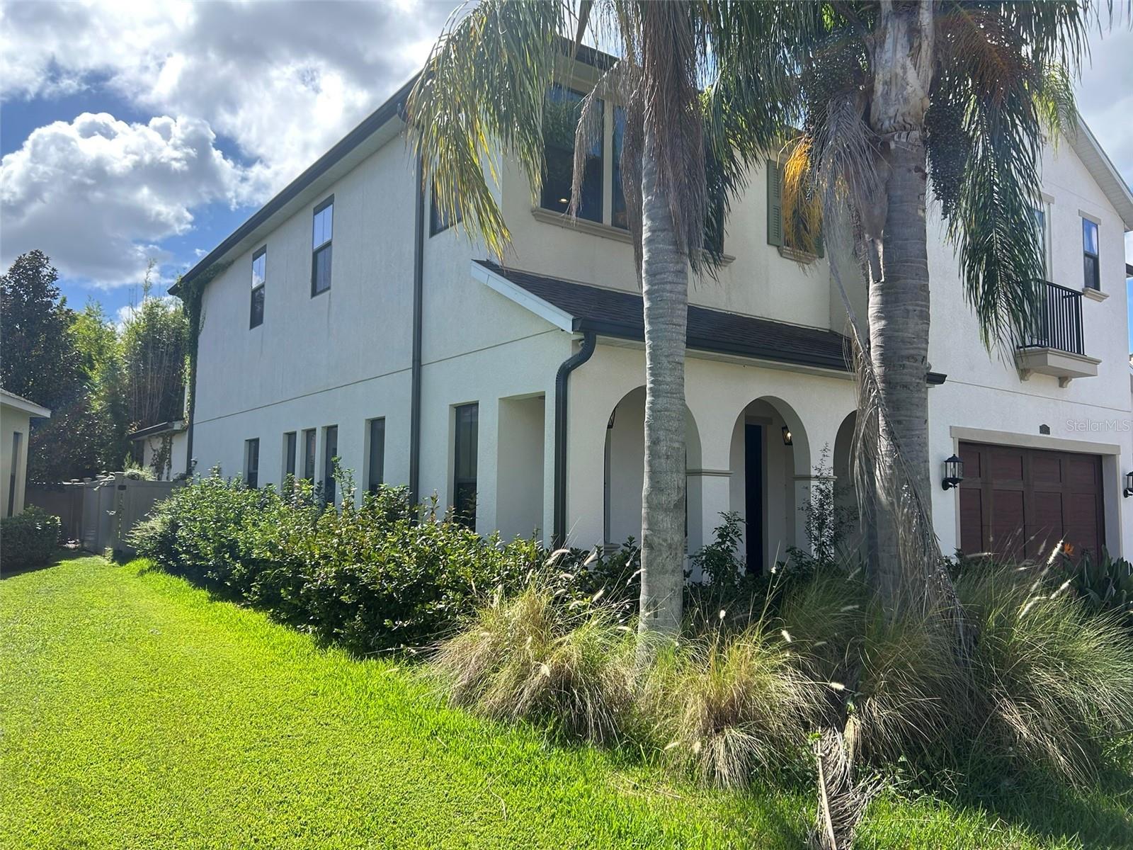 14320 AVON FARMS DR, TAMPA, FL, 33618