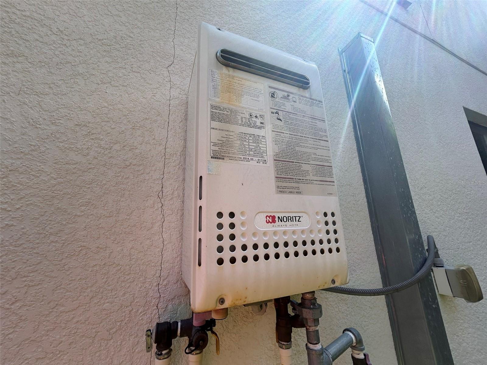 14320 AVON FARMS DR, TAMPA, FL, 33618