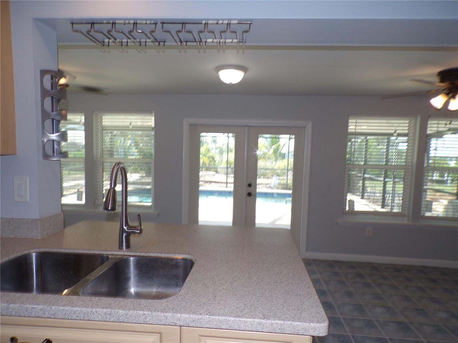 18726 COUNTRYMAN AVE, PORT CHARLOTTE, FL, 33948