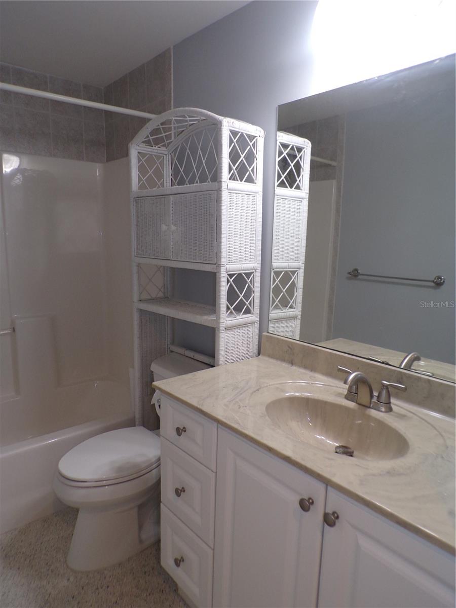 18726 COUNTRYMAN AVE, PORT CHARLOTTE, FL, 33948