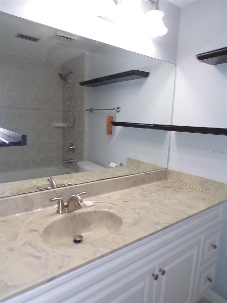 18726 COUNTRYMAN AVE, PORT CHARLOTTE, FL, 33948