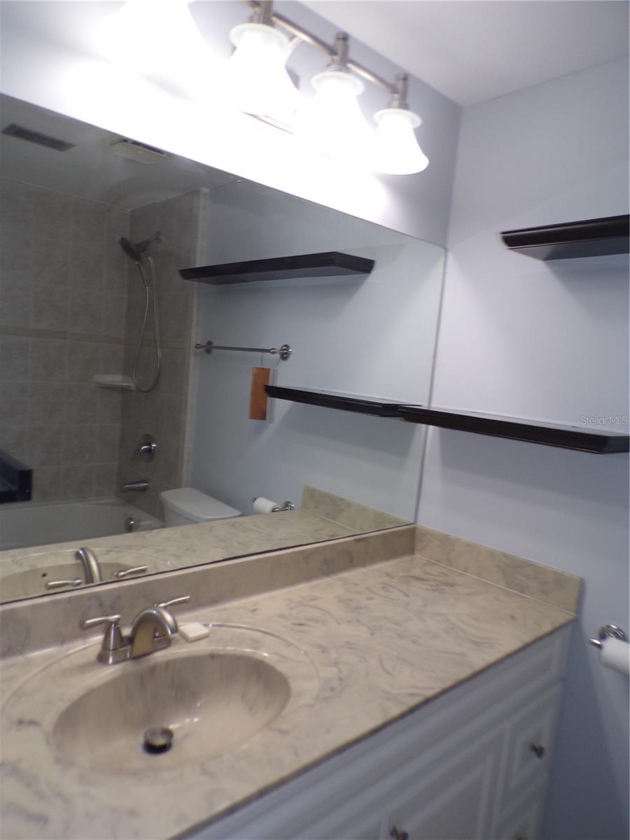 18726 COUNTRYMAN AVE, PORT CHARLOTTE, FL, 33948