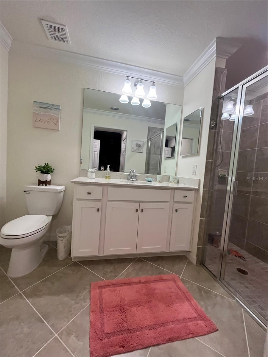 17520 GAWTHROP DR #106, LAKEWOOD RANCH, FL, 34211