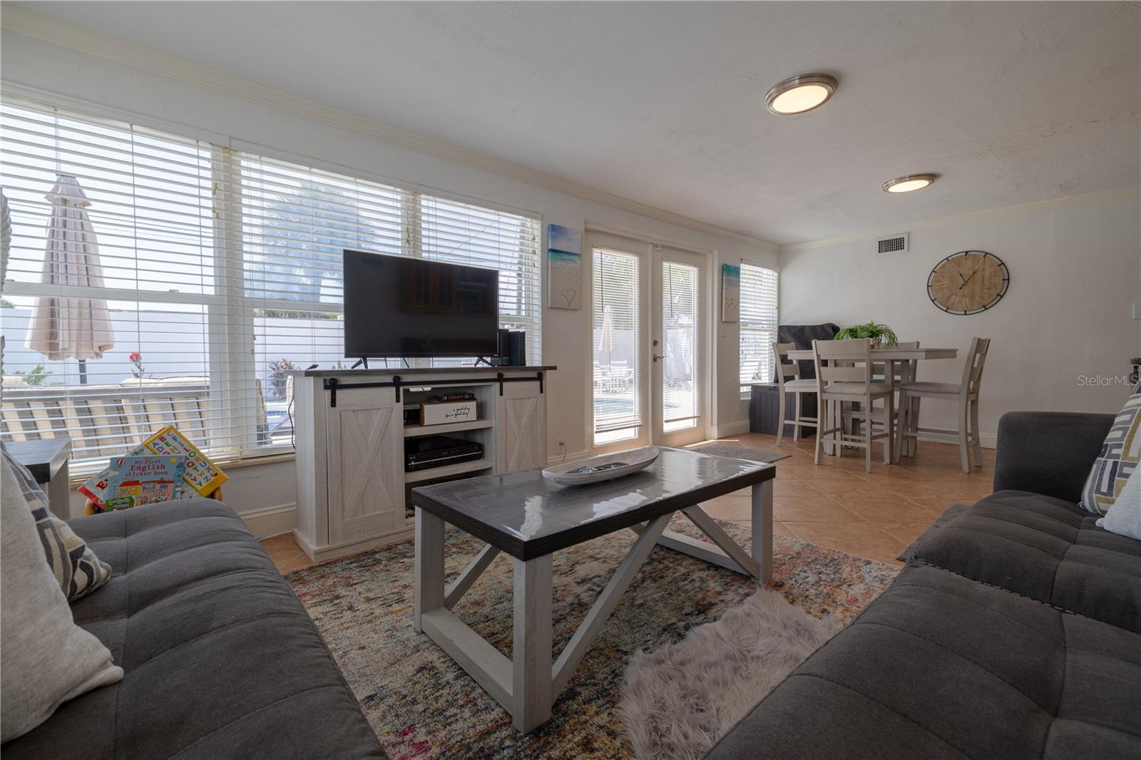 813 E 6TH AVE, NEW SMYRNA BEACH, FL, 32169