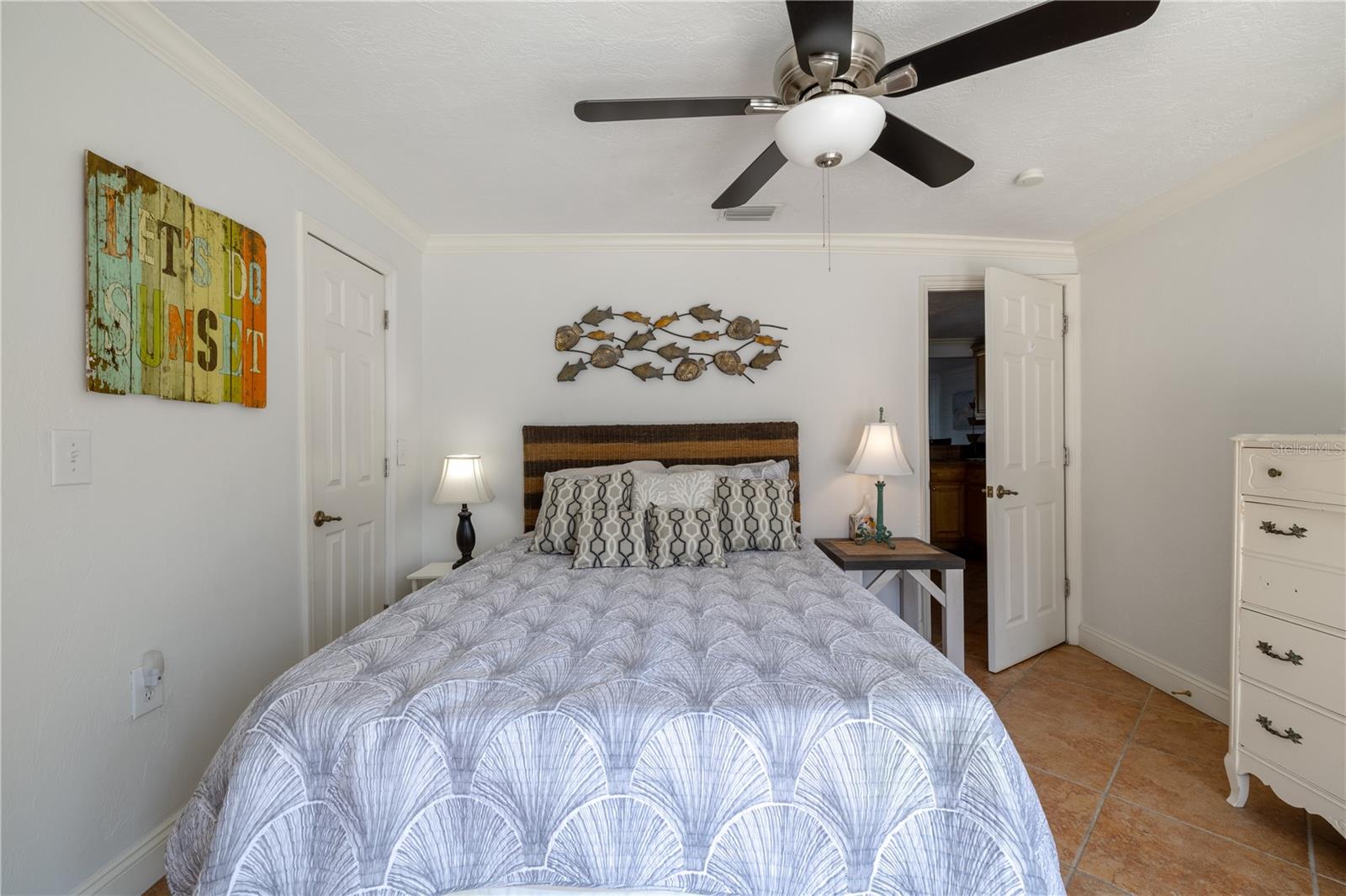 813 E 6TH AVE, NEW SMYRNA BEACH, FL, 32169