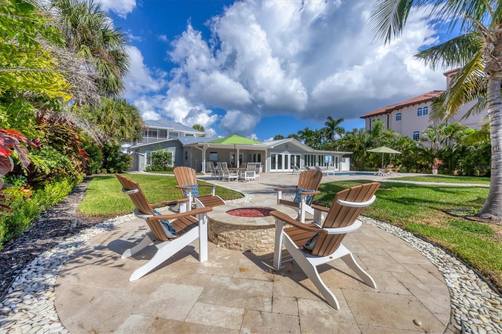 D6144298 Property Photo