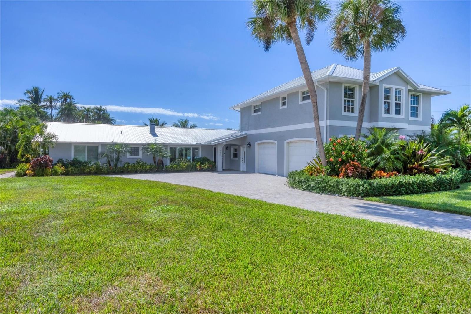 D6144298 Property Photo