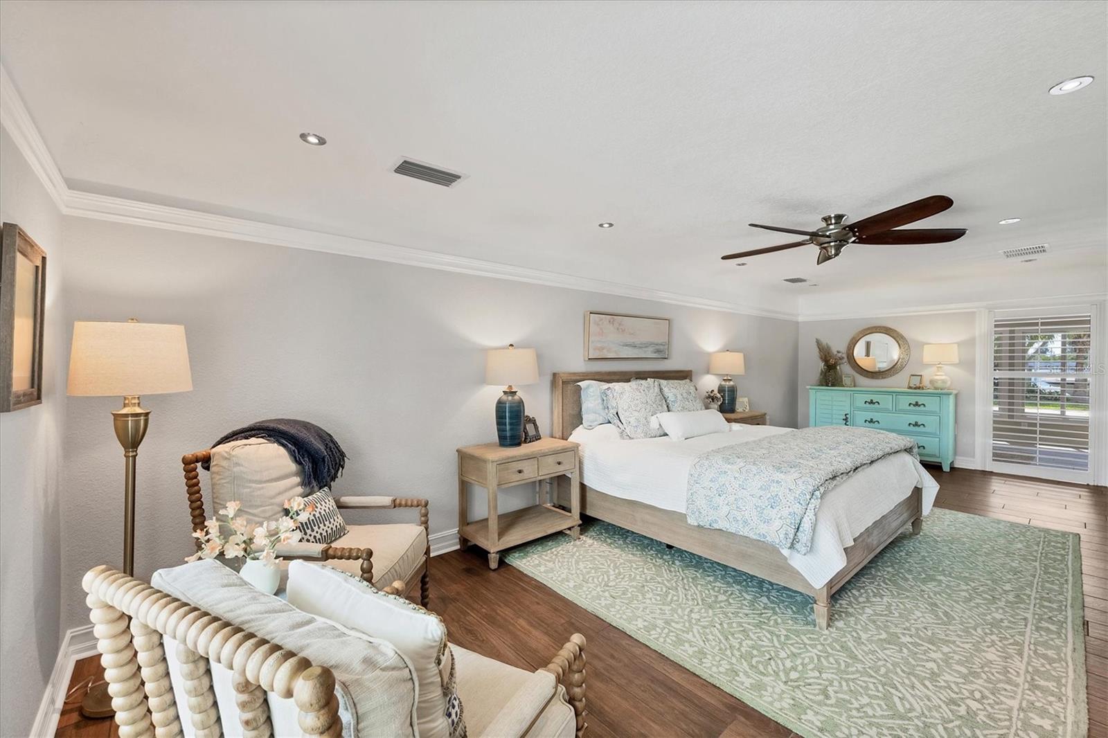 D6144298 Property Photo