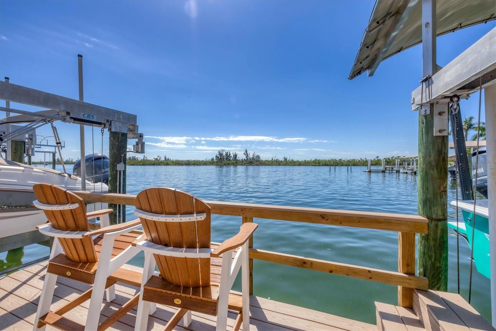 D6144298 Property Photo