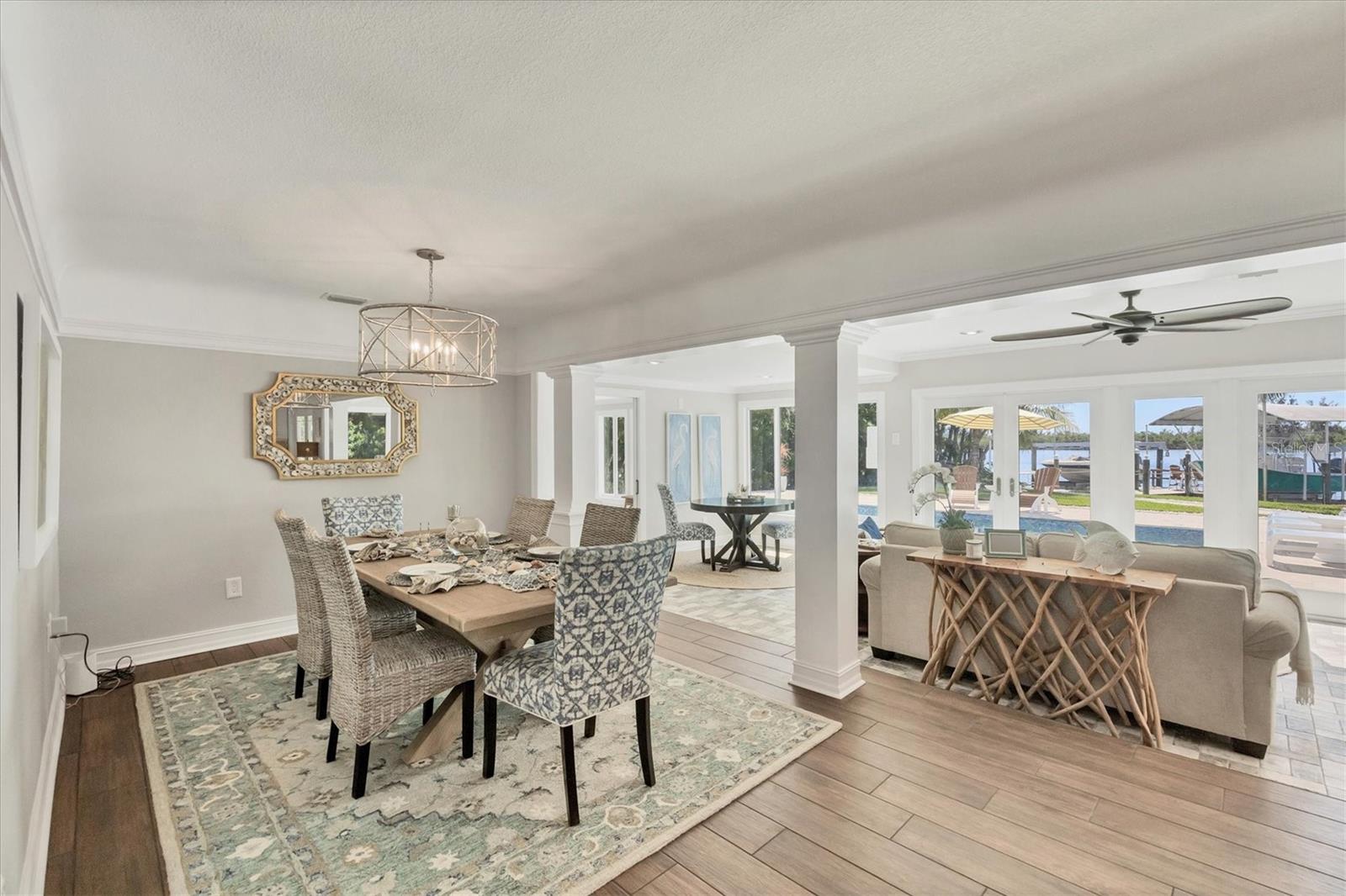 D6144298 Property Photo