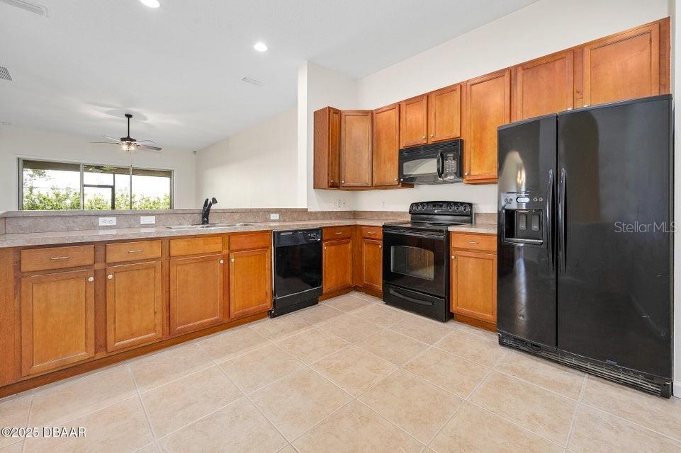 188 MENDOZA CIR, DAYTONA BEACH, FL, 32124