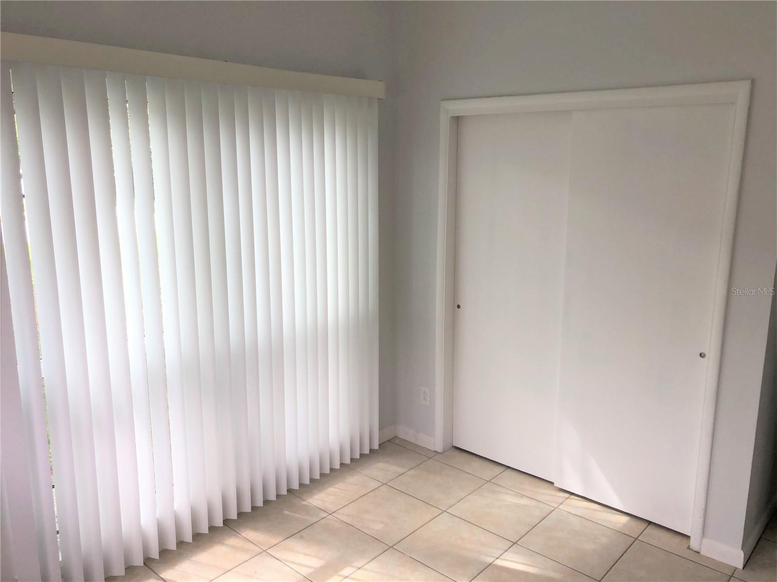 2921 GREENBRIAR ST, SARASOTA, FL, 34237