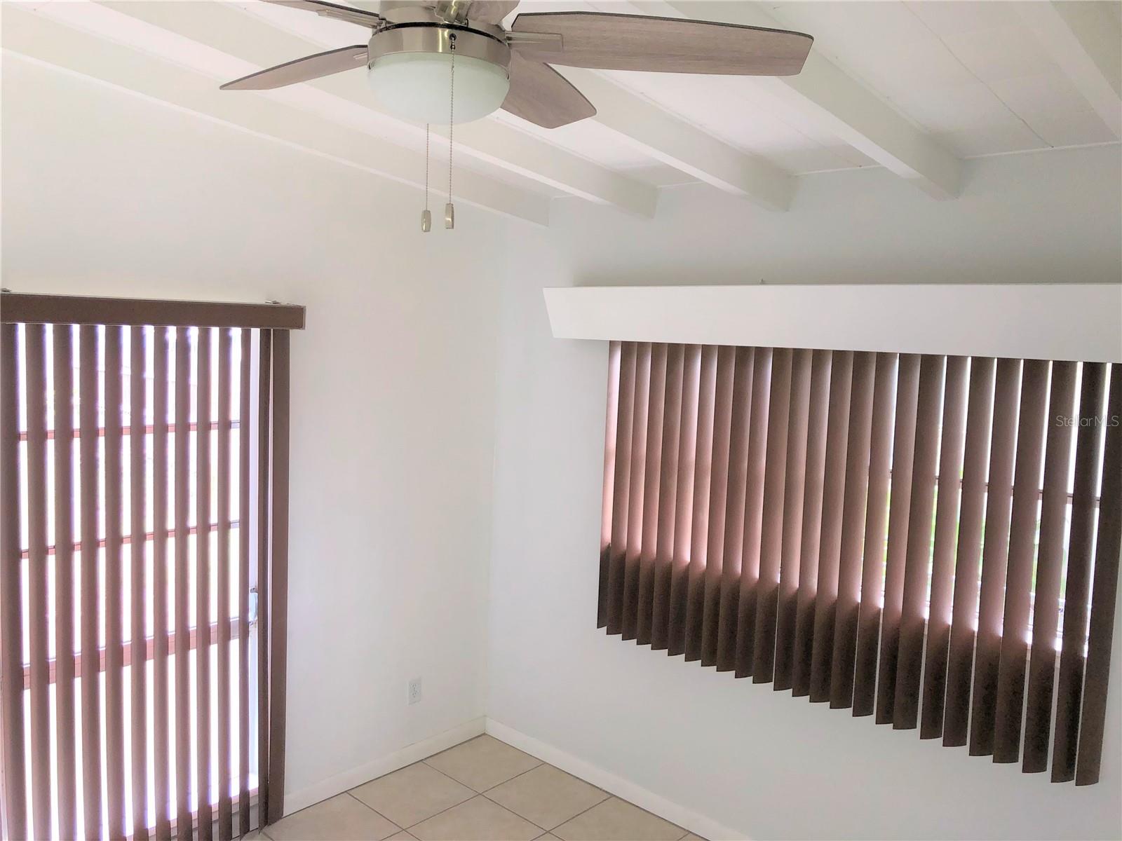 2921 GREENBRIAR ST, SARASOTA, FL, 34237