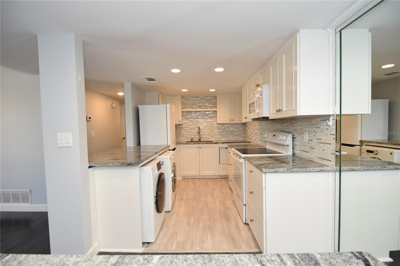 56 CLUB HOUSE DR #206, PALM COAST, FL, 32137