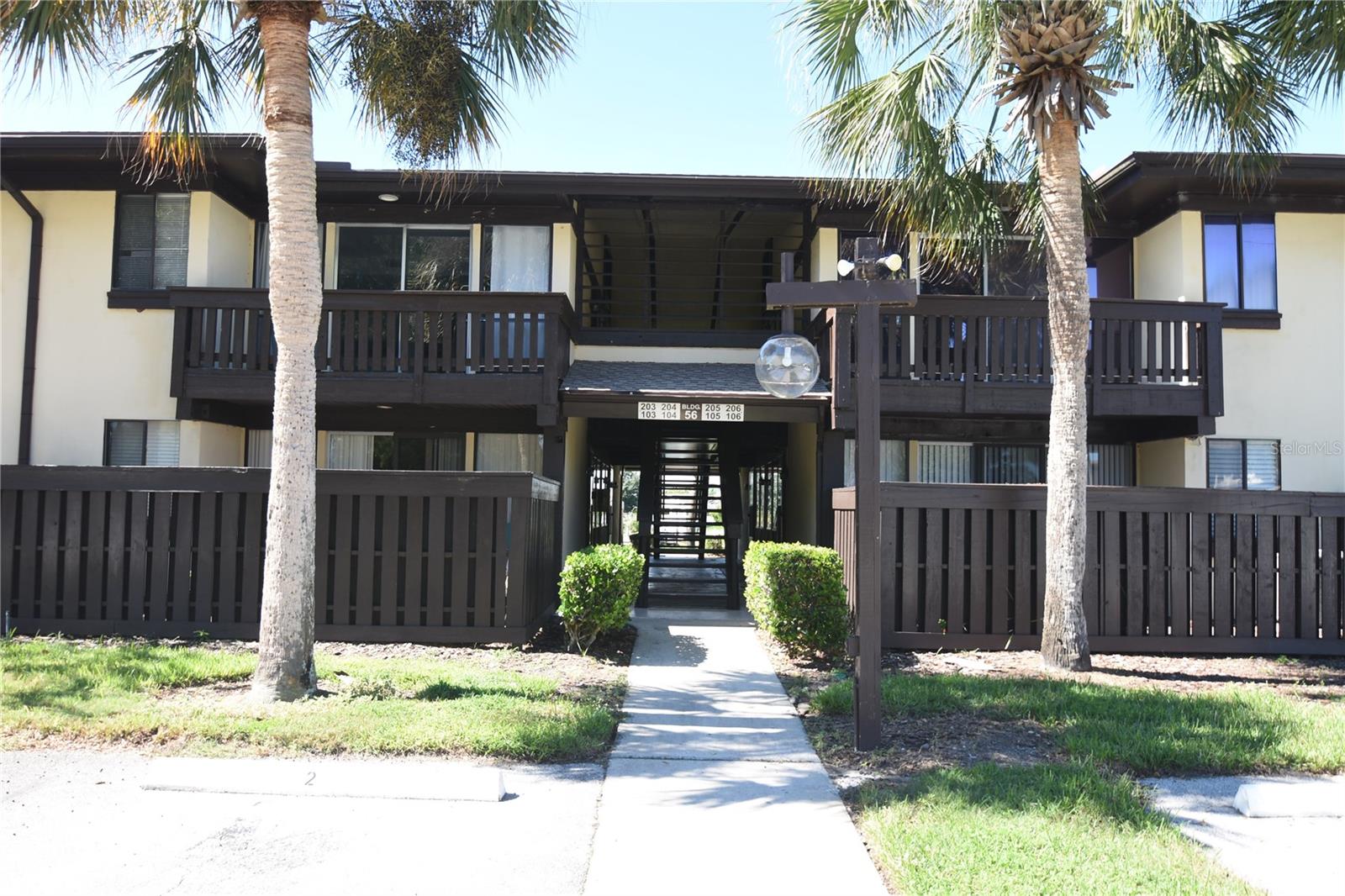 56 CLUB HOUSE DR #206, PALM COAST, FL, 32137