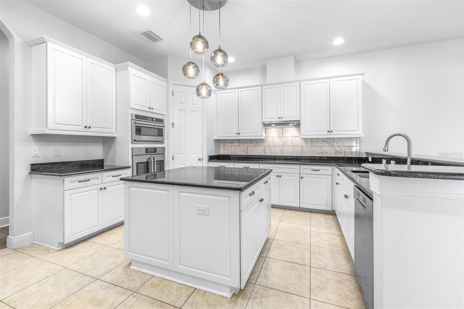 8919 CRYSTAL CREEK CT, LAND O LAKES, FL, 34638