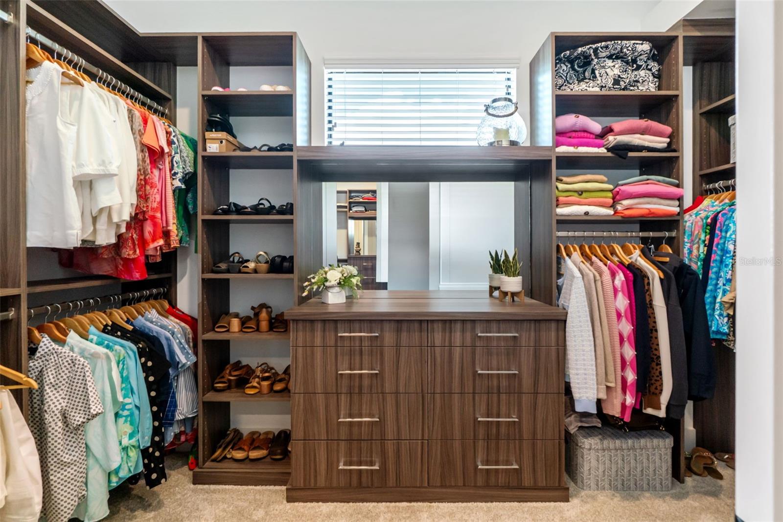 A4668742 Property Photo