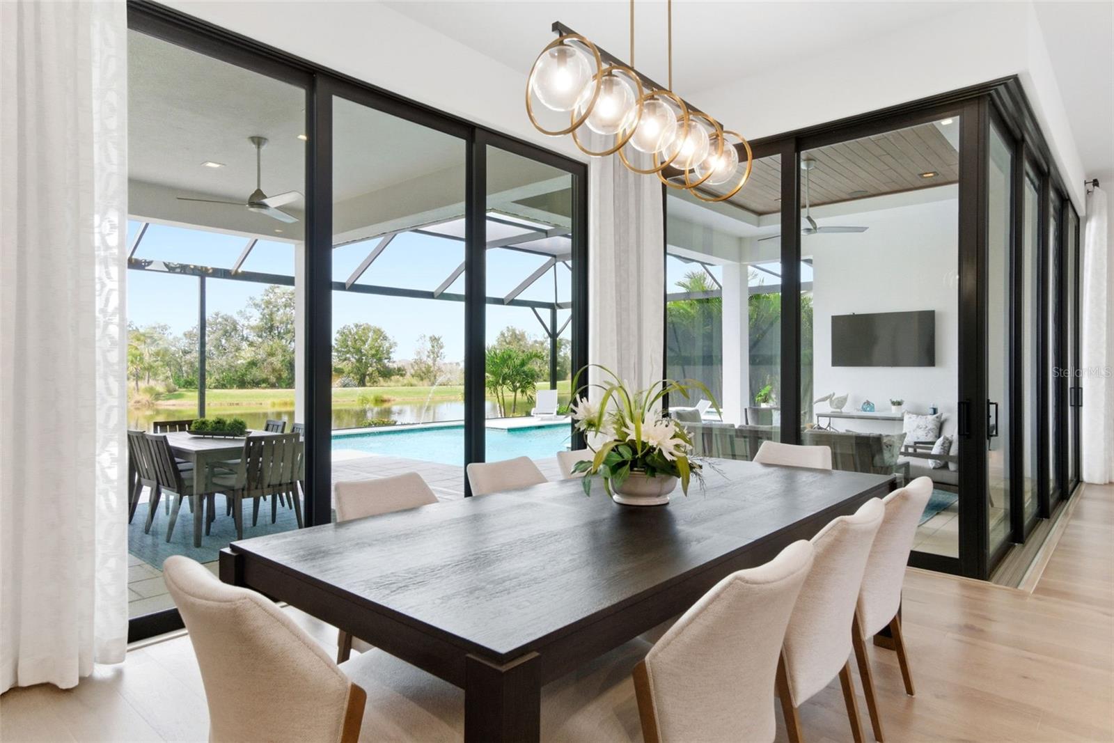 A4668742 Property Photo