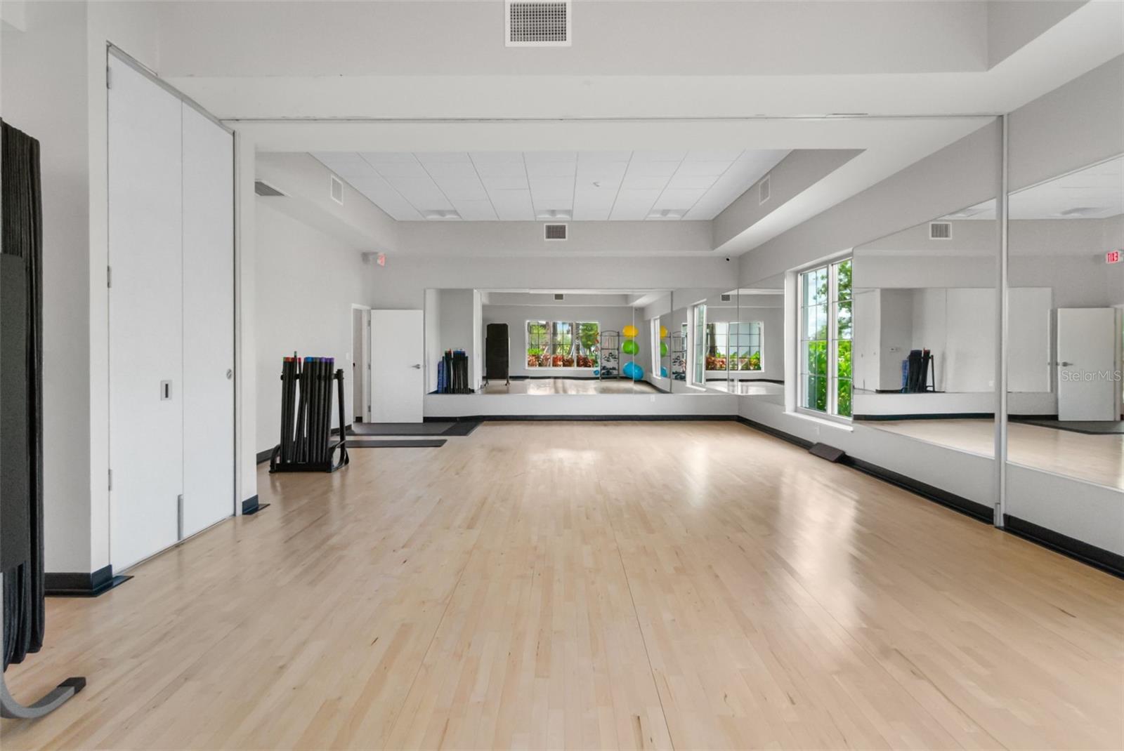 A4668742 Property Photo