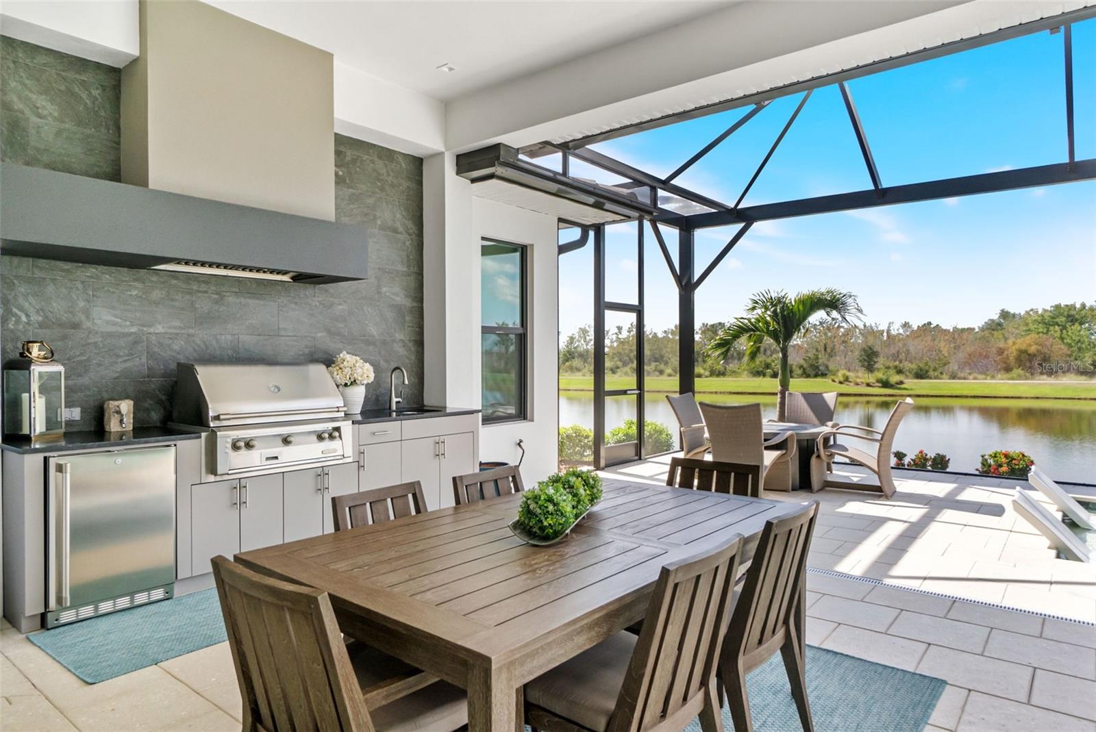 A4668742 Property Photo