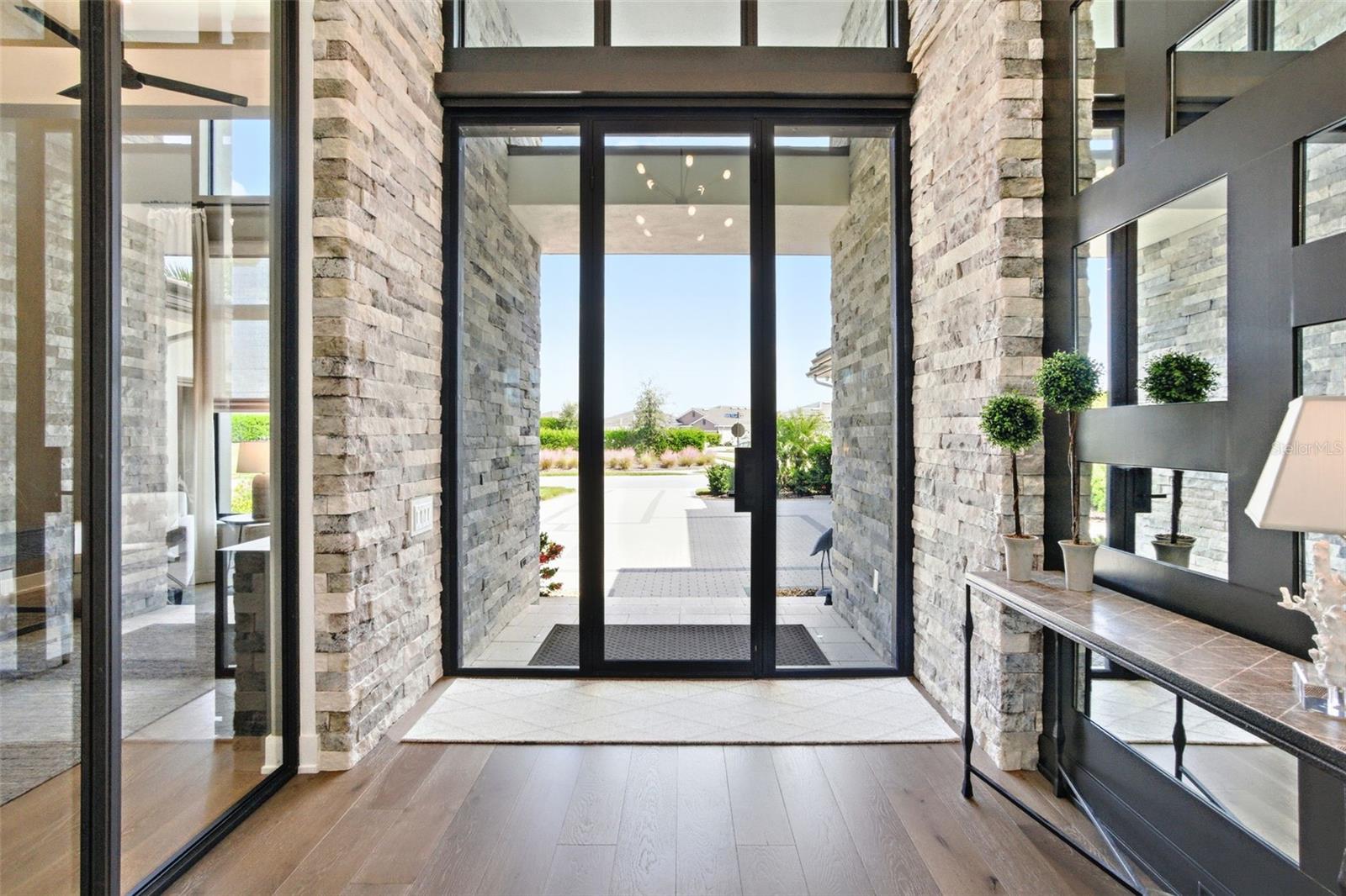 A4668742 Property Photo