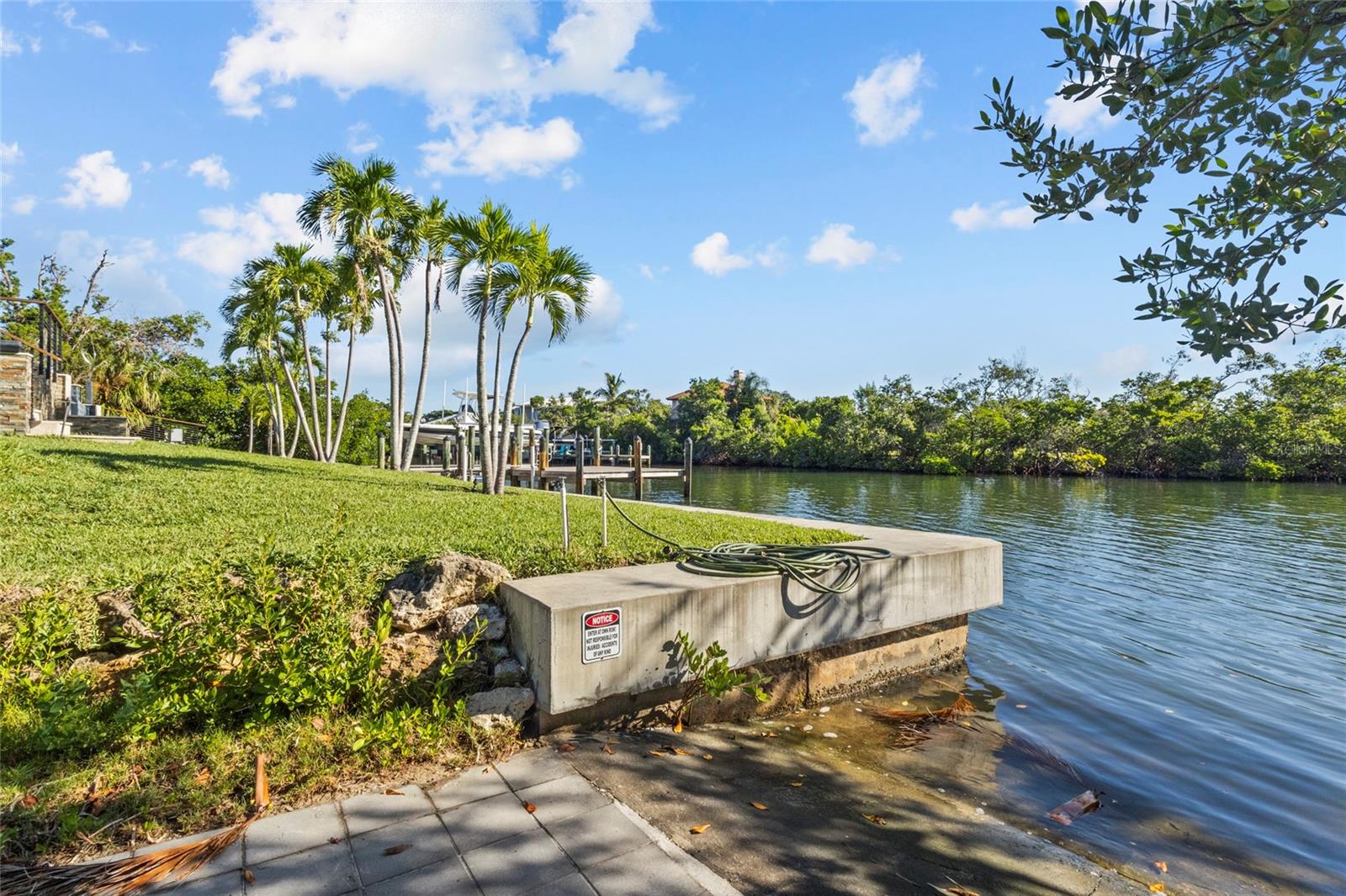 531 EDLEE LN, LONGBOAT KEY, FL, 34228