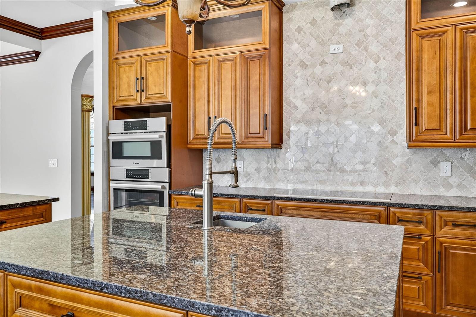 TB8438650 Property Photo